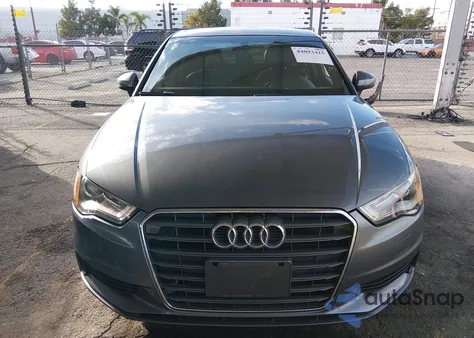 2015 Audi A3 1.8T Premium z USA, uszkodzony, nr VIN WAUACGFF2F1034053